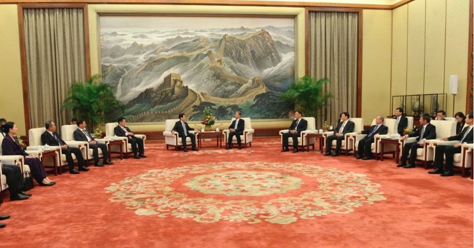 Chinese media highlight Vietnam-China relations as model of cooperation and friendship